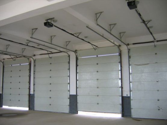 Quiet Garage Door Openers: Unassuming Strength: Surprising Results